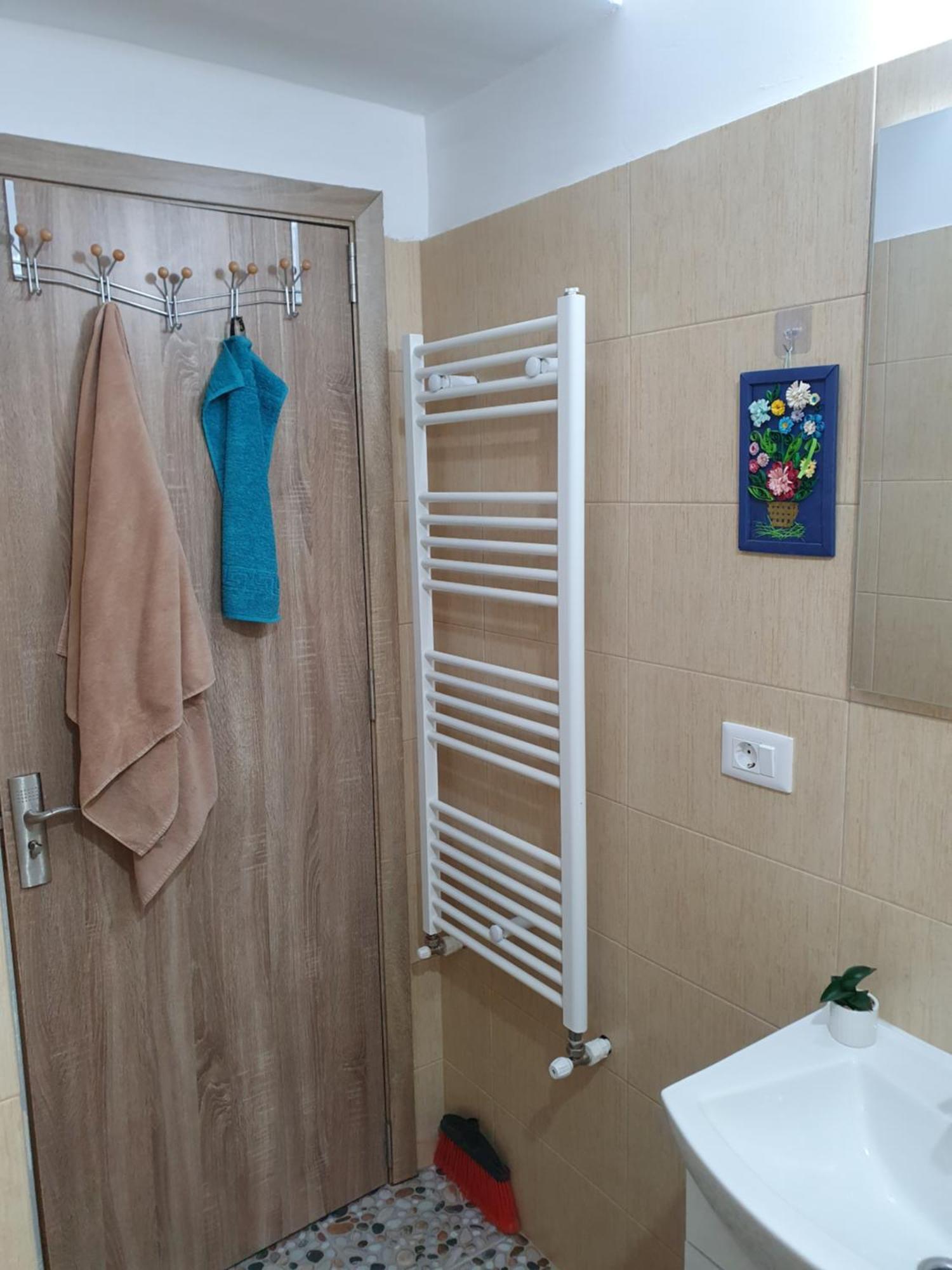 Apartament Castelul Bran Râmnicu Vâlcea Εξωτερικό φωτογραφία